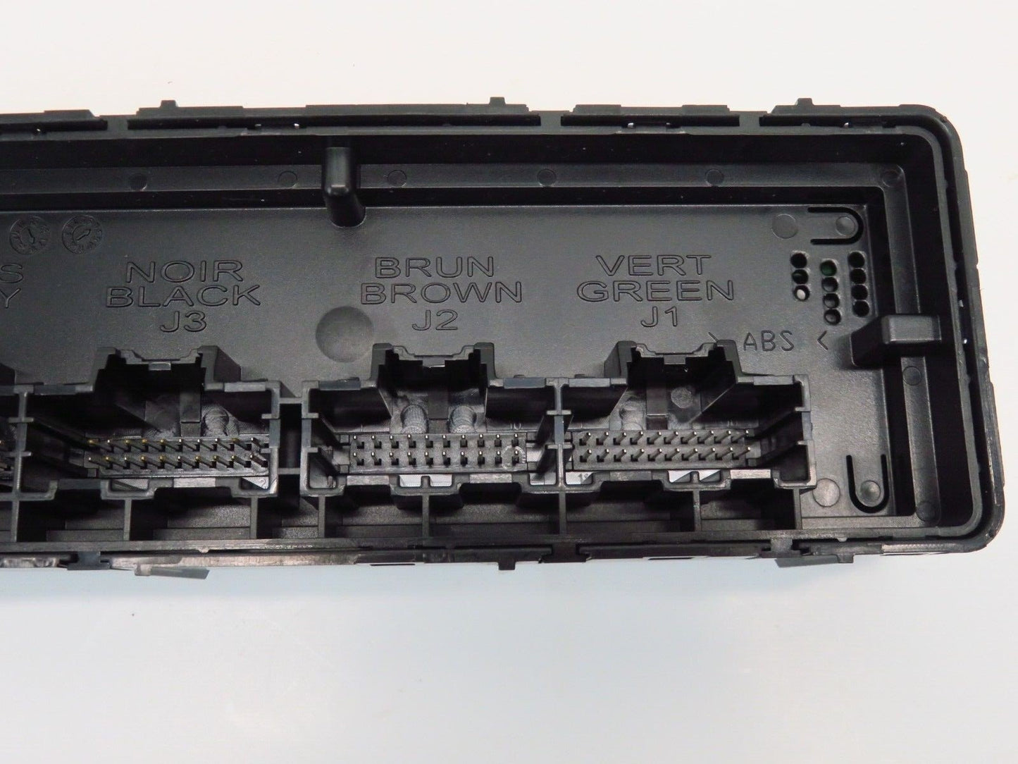 2018-2020 Buick Regal TourX Heat AC Control Module A/C Temp Control 84330217