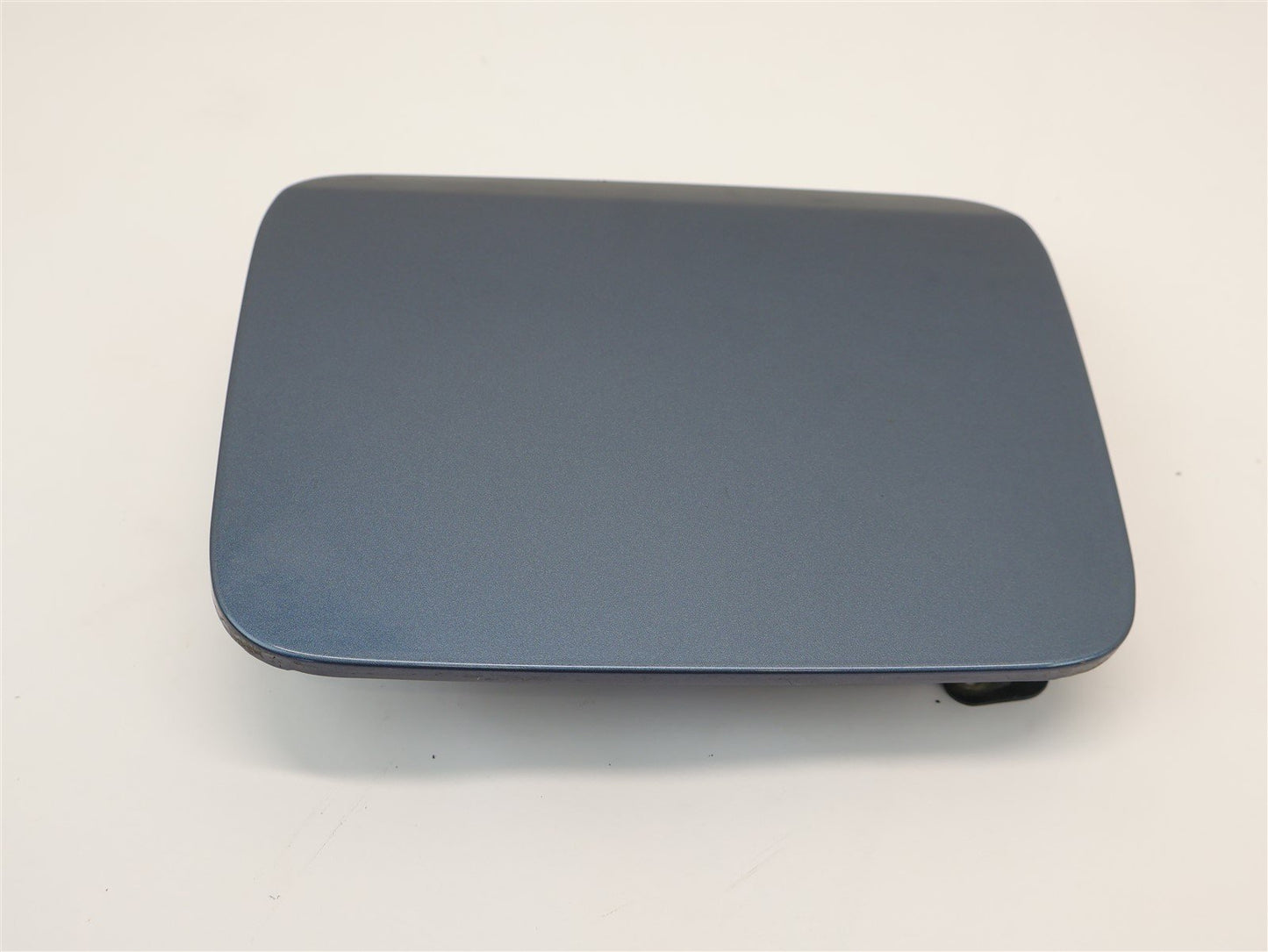 2005-2009 Subaru Legacy GT SEDAN Fuel Gas Door Lid Cover 65Z Gray OEM Scratch