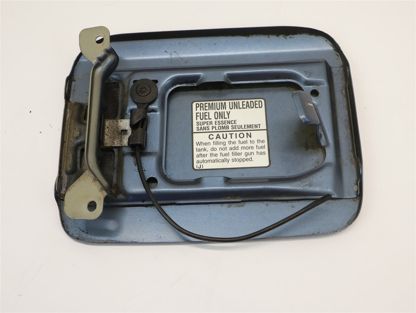 2005-2009 Subaru Legacy GT SEDAN Fuel Gas Door Lid Cover 65Z Gray OEM Scratch