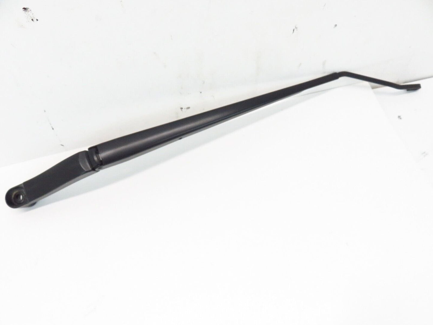 2018-2020 Buick Regal TourX Passenger Wiper Arm Front Windshield RH OEM 18-20