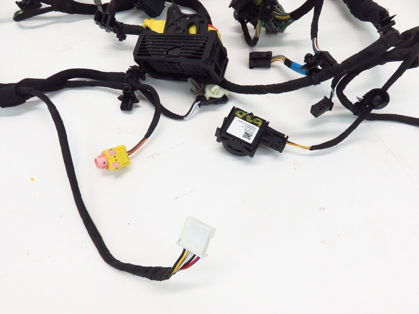 2018-2020 Buick Regal TourX Driver Front Seat Wiring Harness Wire 84372573 LH