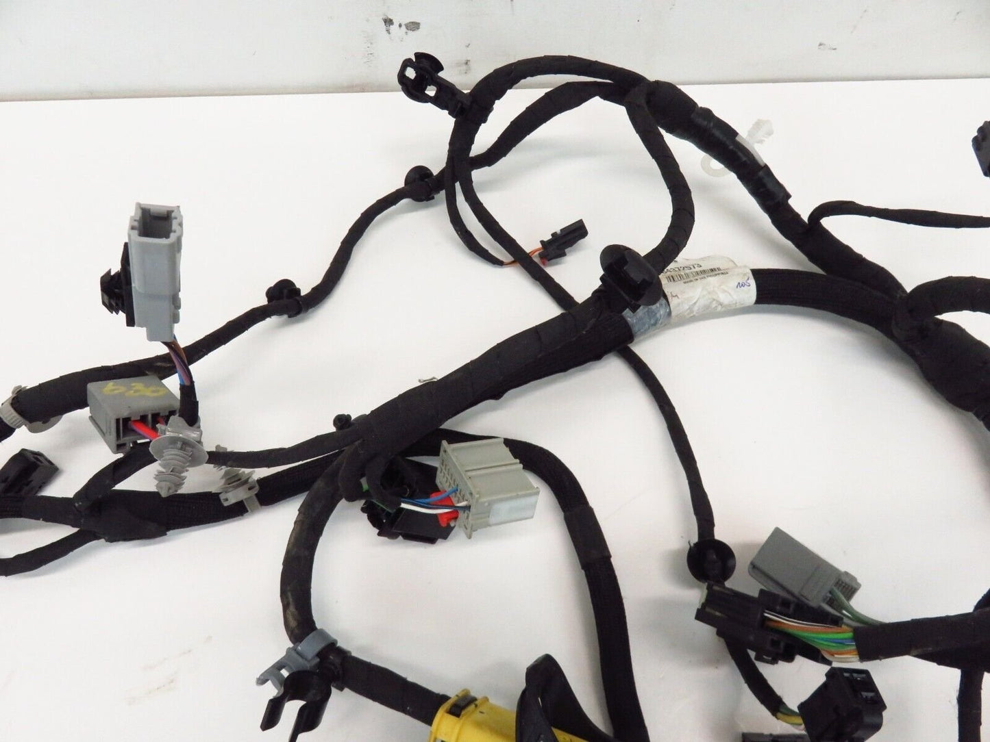 2018-2020 Buick Regal TourX Driver Front Seat Wiring Harness Wire 84372573 LH