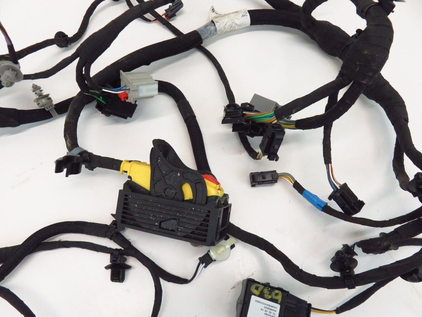 2018-2020 Buick Regal TourX Driver Front Seat Wiring Harness Wire 84372573 LH