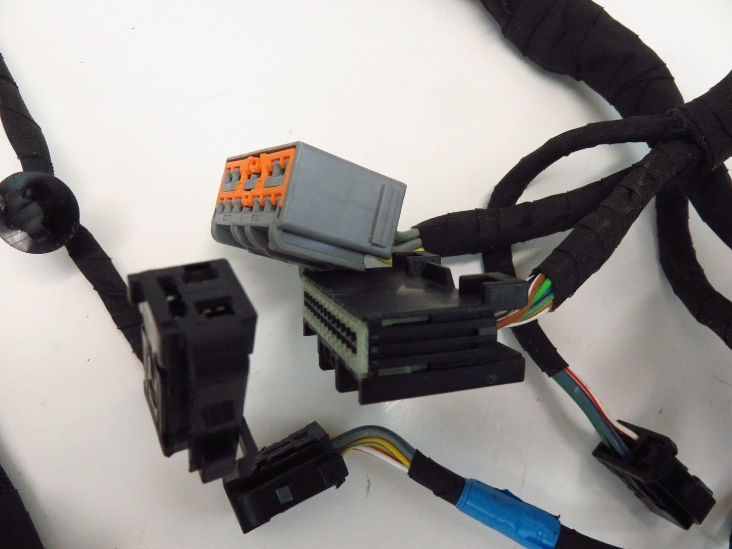 2018-2020 Buick Regal TourX Driver Front Seat Wiring Harness Wire 84372573 LH