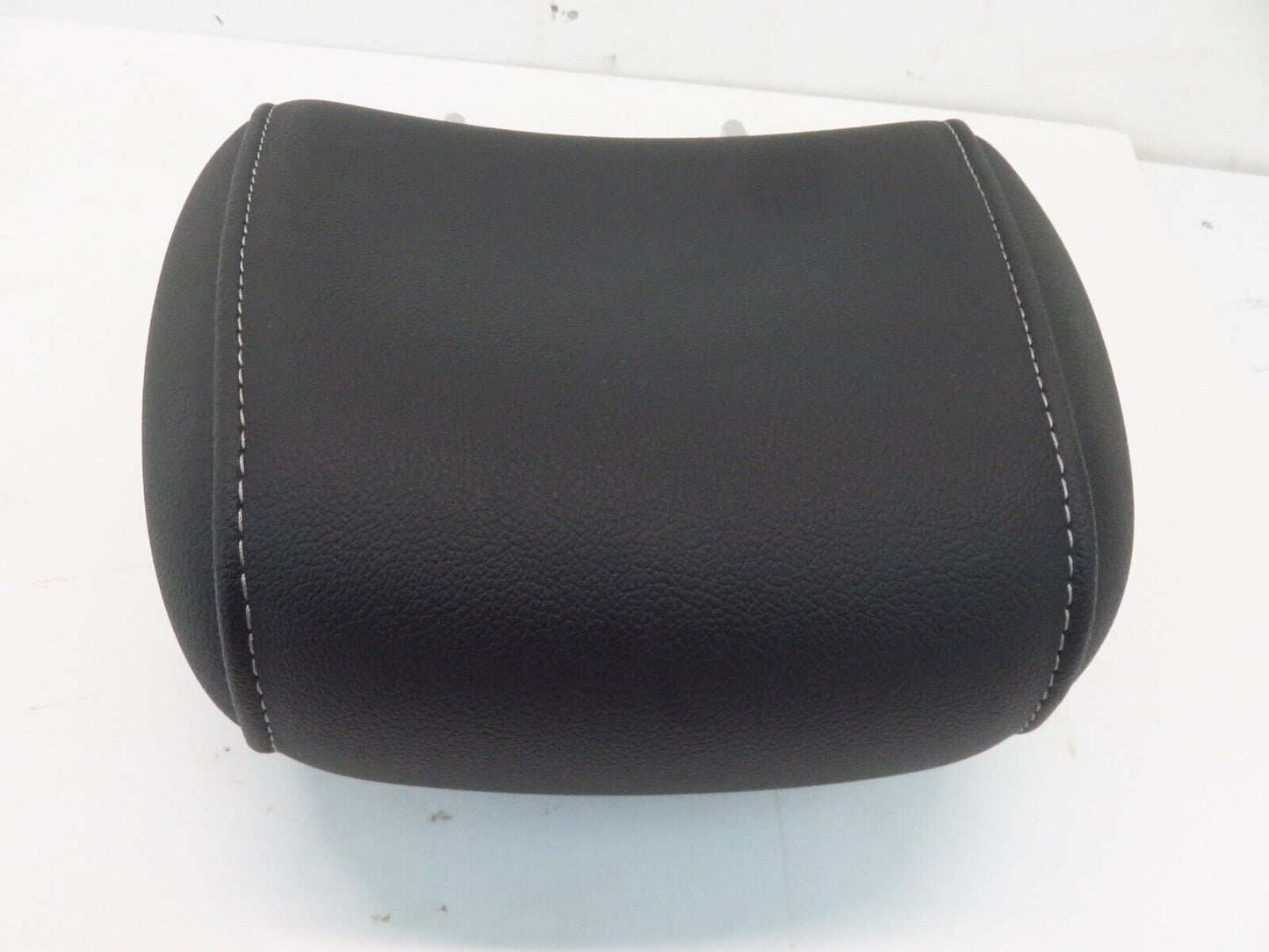 2018-2020 Buick Regal TourX FRONT Seat Headrest Black Leather LH or RH OEM