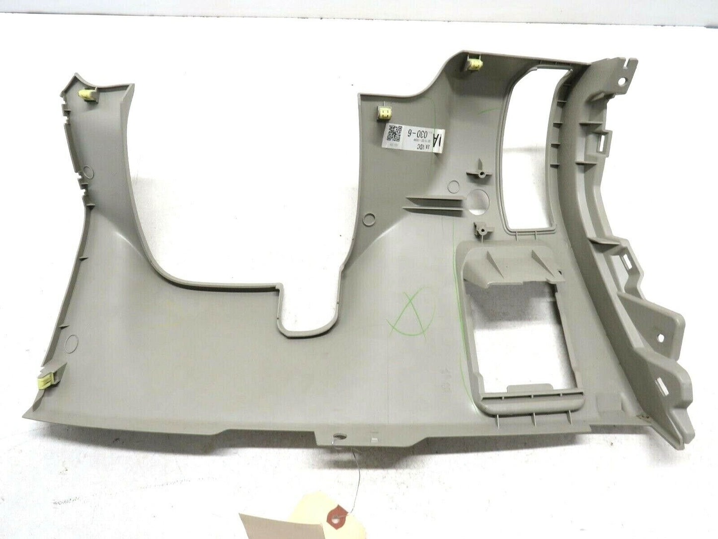 2008-2011 Subaru Impreza Driver Lower Dash Steering Column Trim Panel Knee LH