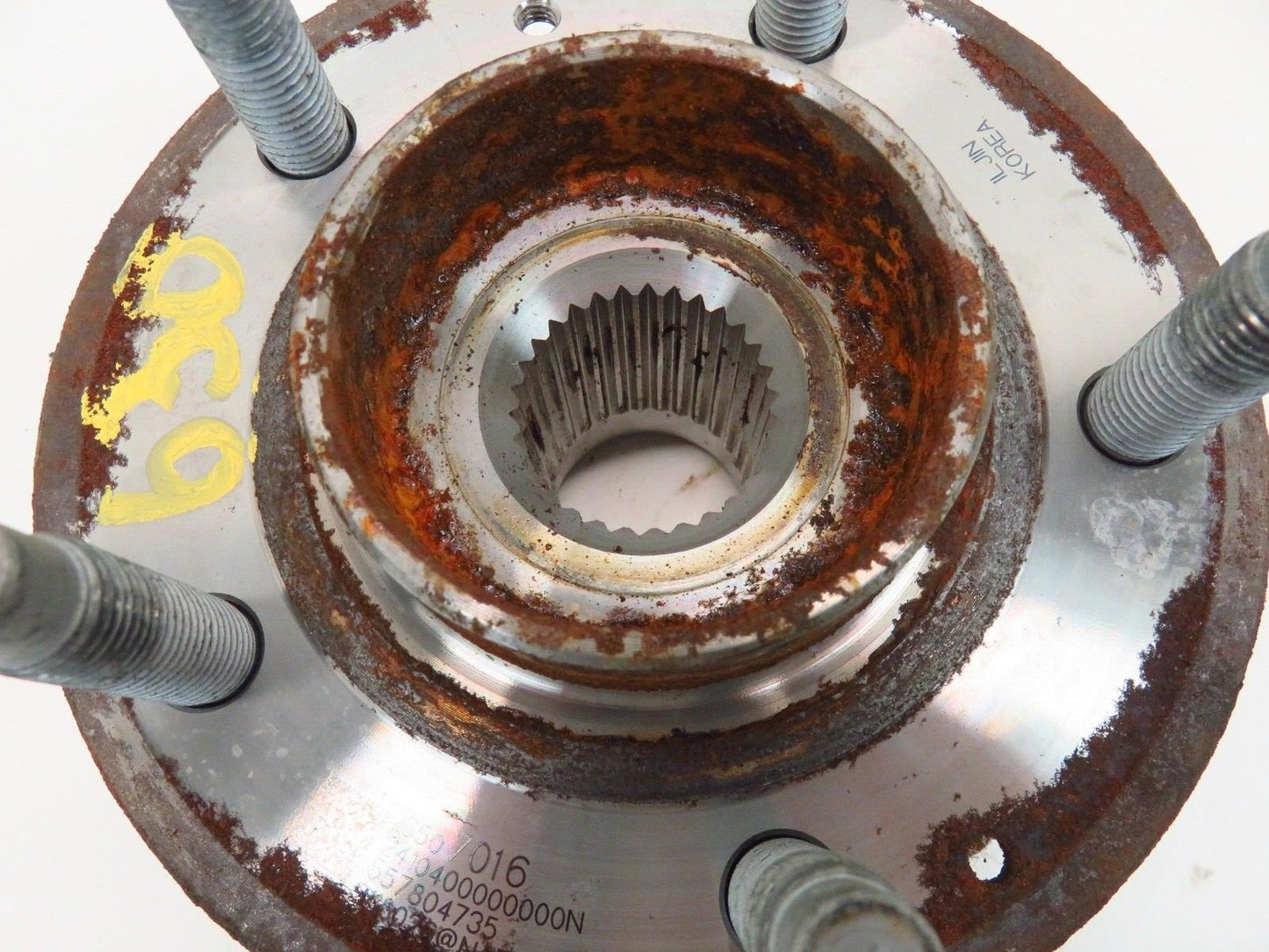 2018-2019 Buick Regal TourX Driver Rear Hub Wheel Bearing 33k LH 18-19 OEM