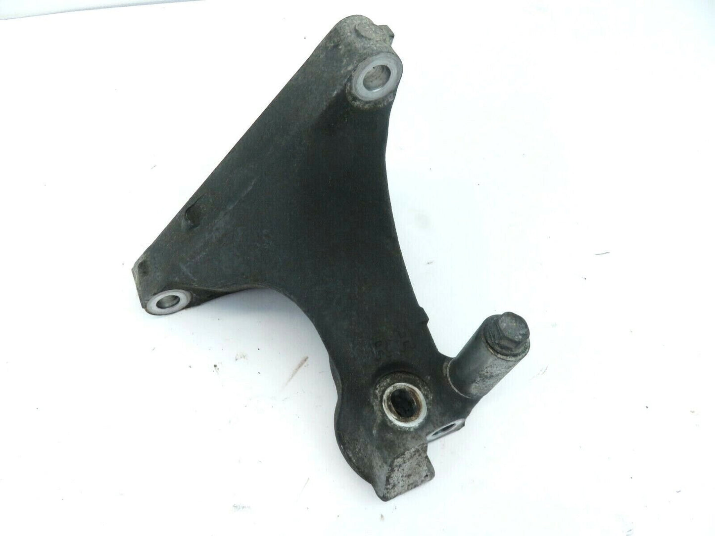 2013 Subaru Outback CVT Transmission Bracket Mount Passenger RH Right Side 10-19