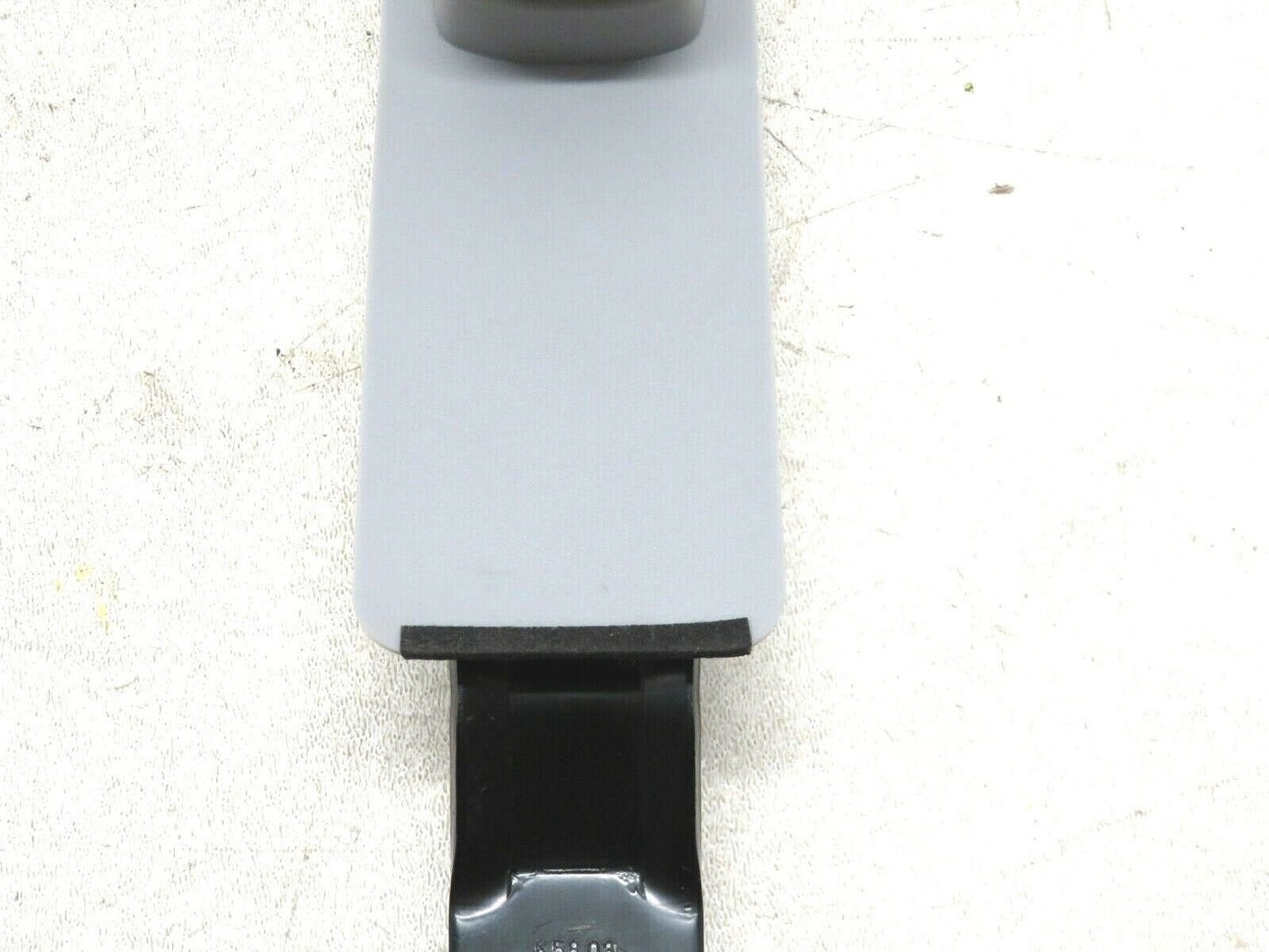 Front Seat Belt Adjuster Seatbelt Mazda Speed6 06-07 2006-2007 Mazdaspeed6
