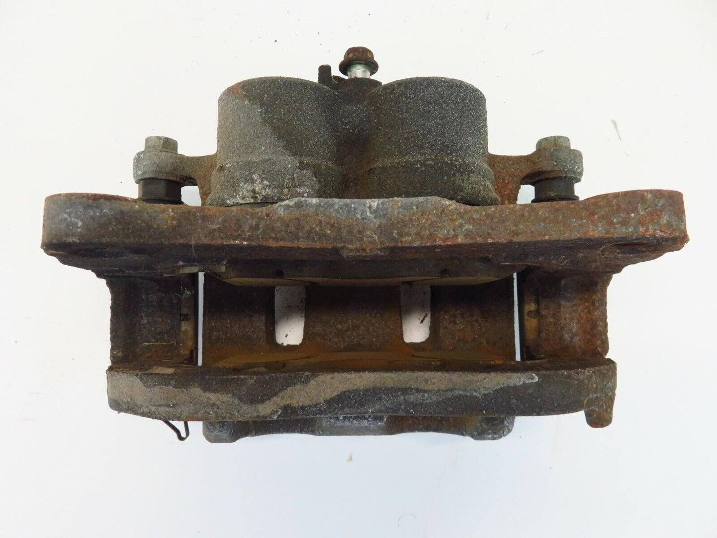 17-19 Subaru Outback Passenger Front Brake Caliper RH Right OEM 2017-2019