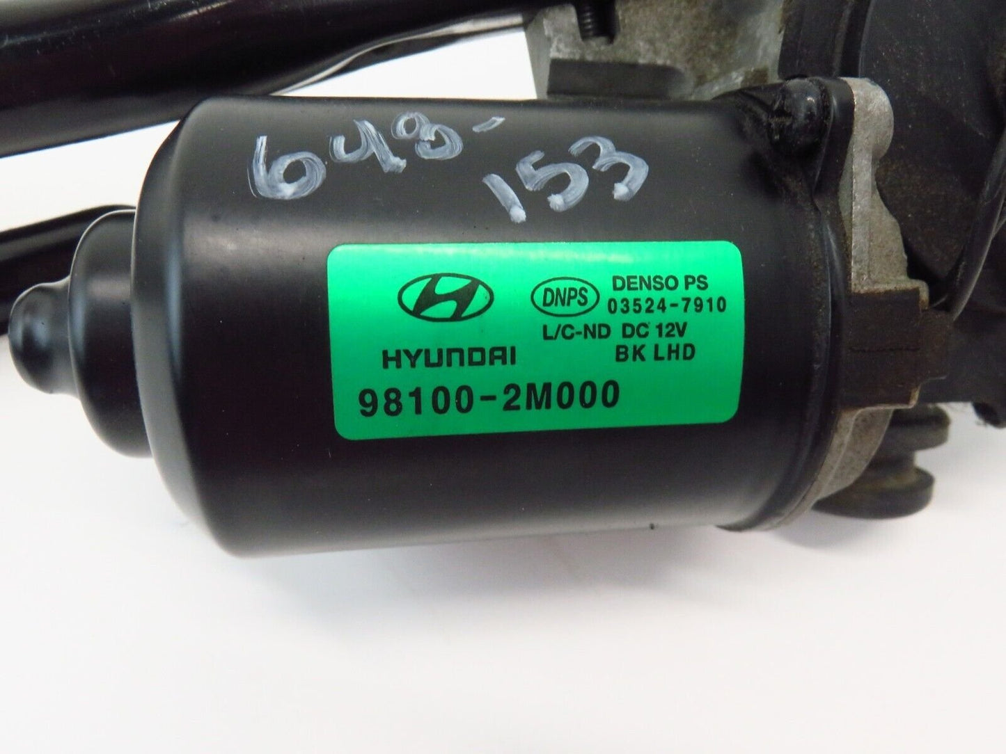 2010-2016 Hyundai Genesis Coupe Front Windshield Wiper Motor Linkage 98100-2M000