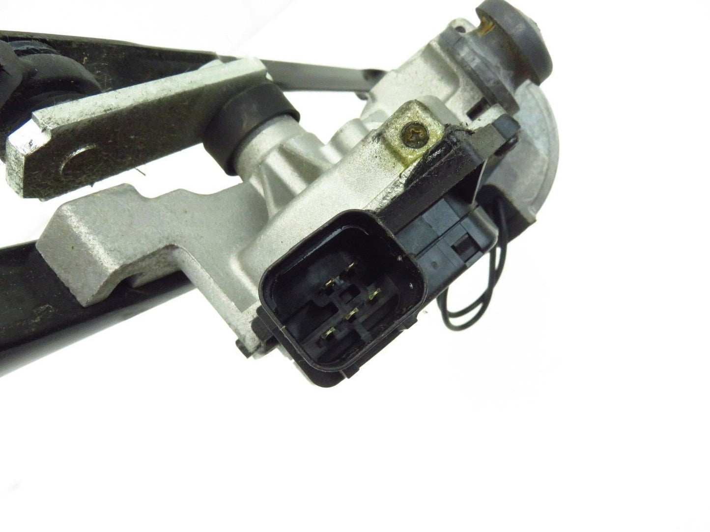 2010-2016 Hyundai Genesis Coupe Front Windshield Wiper Motor Linkage 98100-2M000