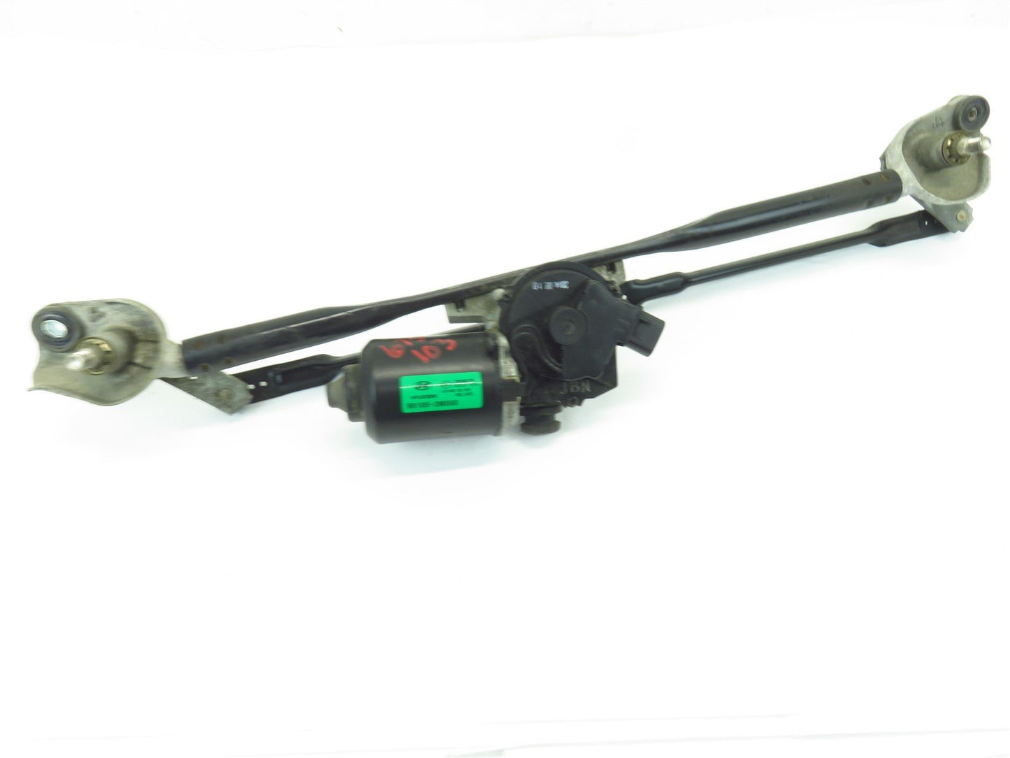 2010-2016 Hyundai Genesis Coupe Front Windshield Wiper Motor Linkage 98100-2M000