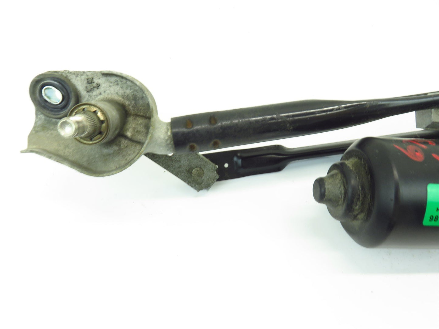 2010-2016 Hyundai Genesis Coupe Front Windshield Wiper Motor Linkage 98100-2M000