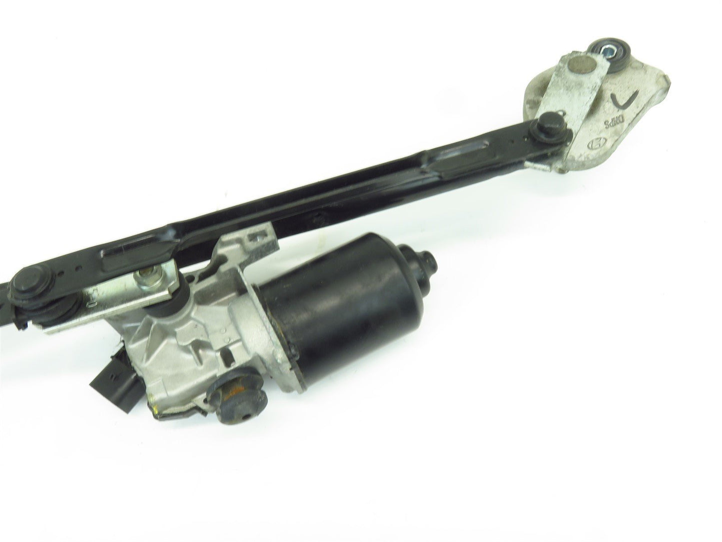 2010-2016 Hyundai Genesis Coupe Front Windshield Wiper Motor Linkage 98100-2M000