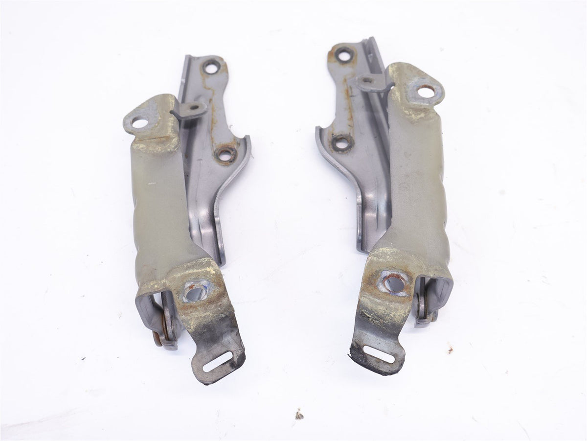 2005-2009 Subaru Legacy Hood Hinges Mount Bracket Set Driver Passenger OEM 05-09