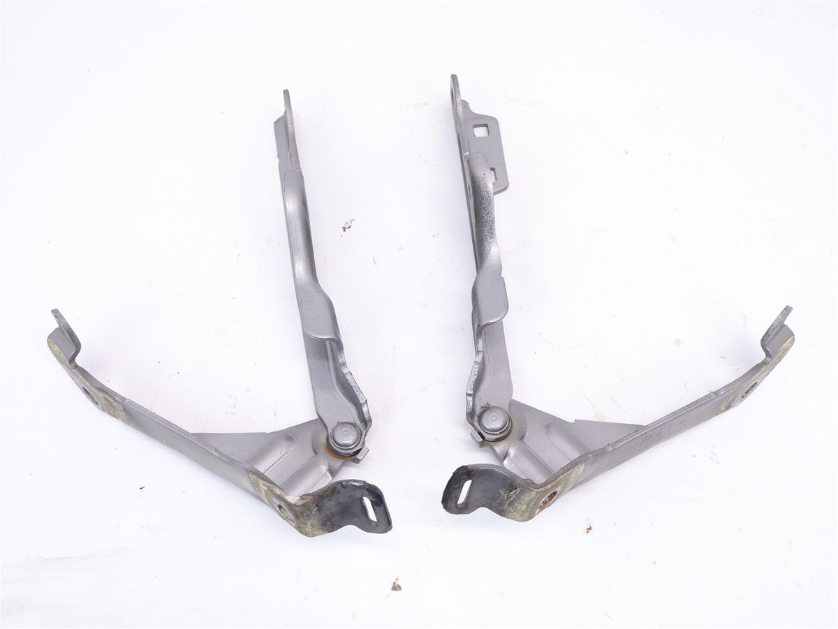 2005-2009 Subaru Legacy Hood Hinges Mount Bracket Set Driver Passenger OEM 05-09