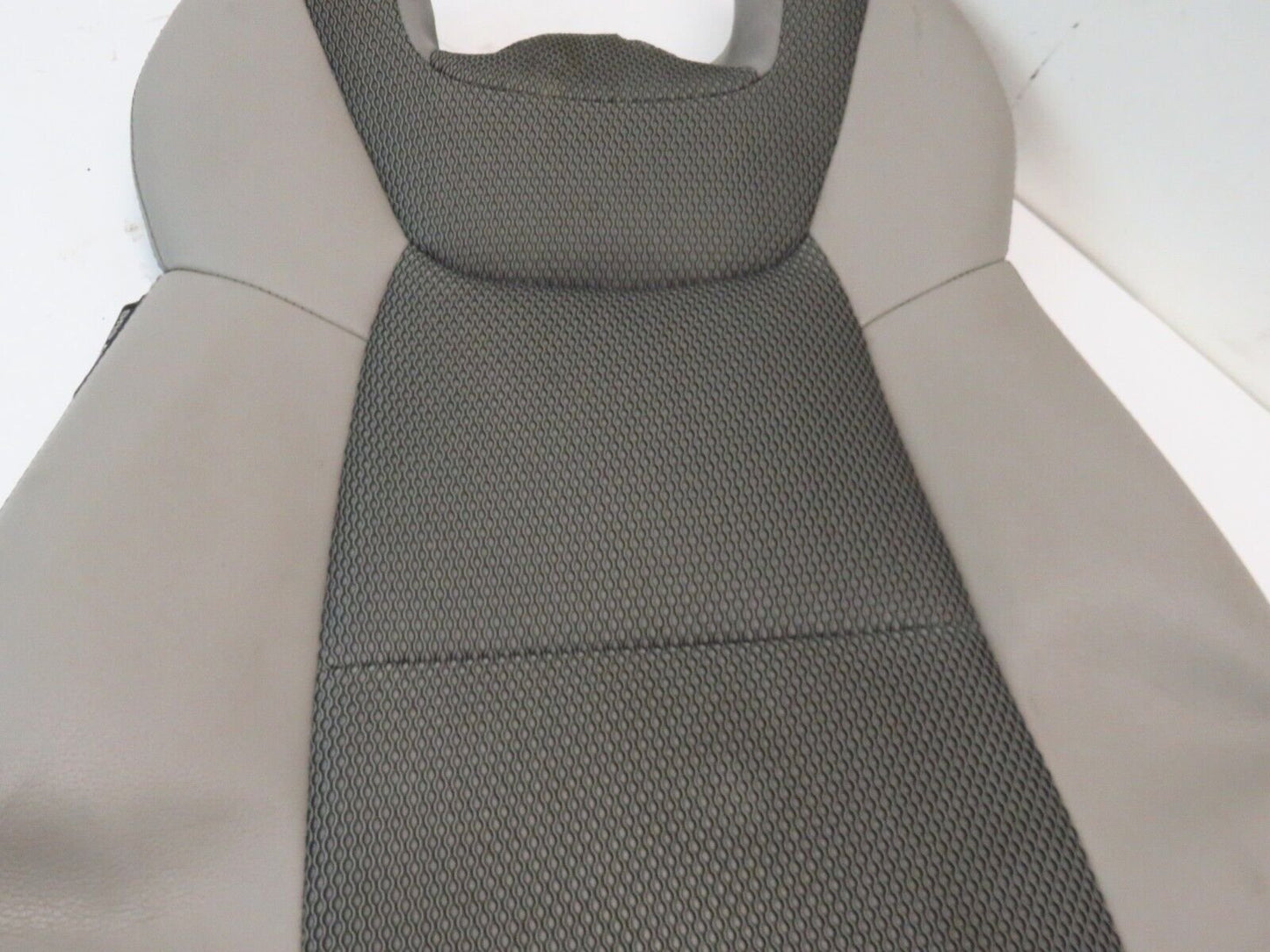 2014-2016 Hyundai Genesis COUPE Passenger Front Seat UPPER Cover Skin RH Top OEM
