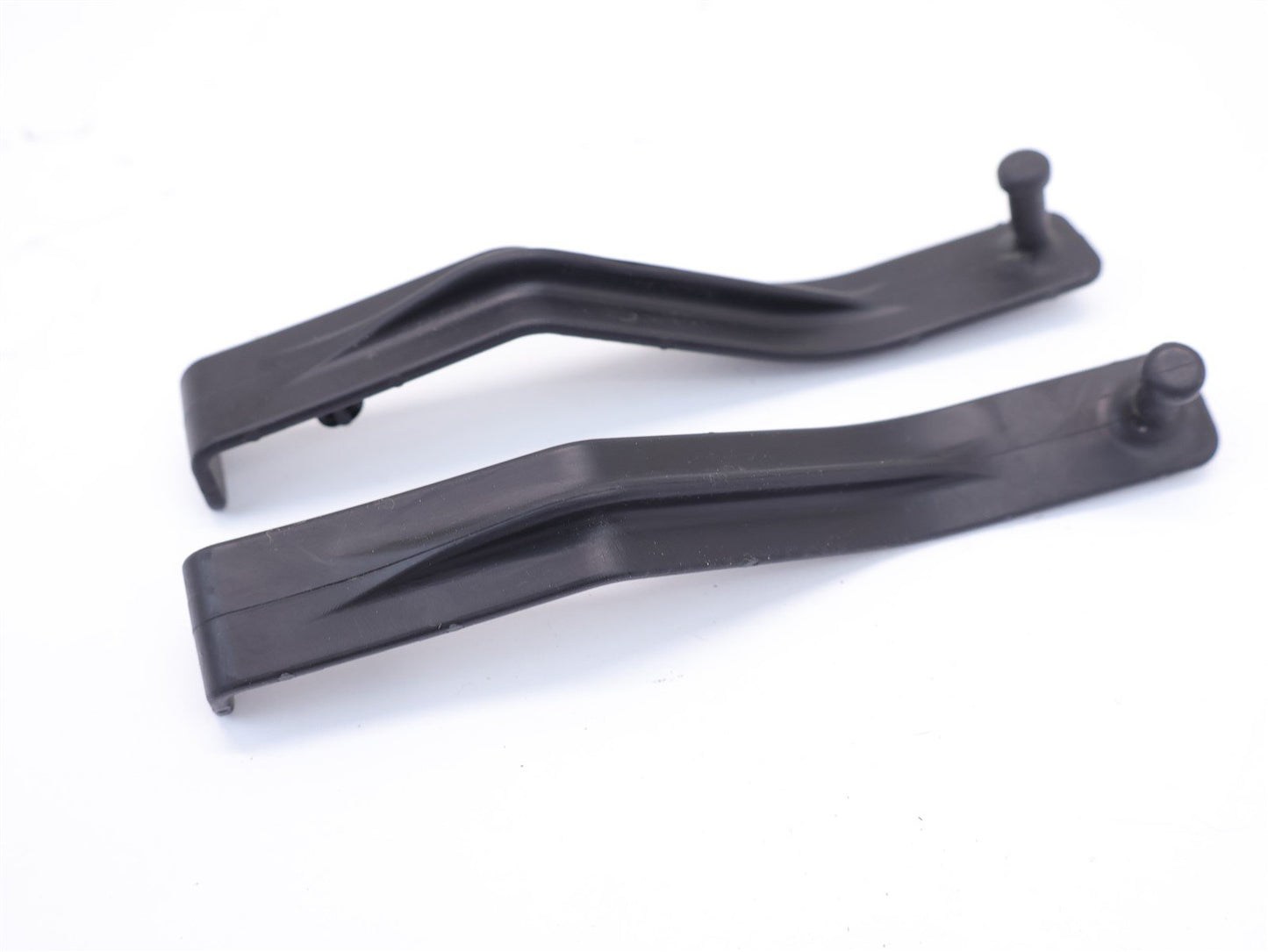 2013-2017 Subaru Crosstrek Floor Mat Retainer Bracket Holder Stay Driver 13-17