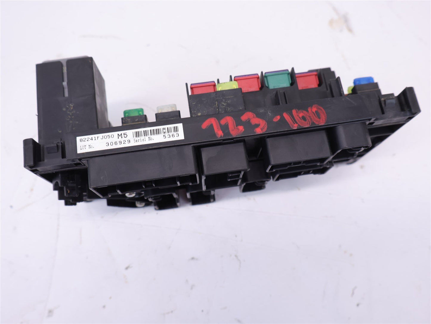 2013-2014 Subaru XV Crosstrek Engine Fuse Block Box Panel 82241FJ050 OEM 13-14