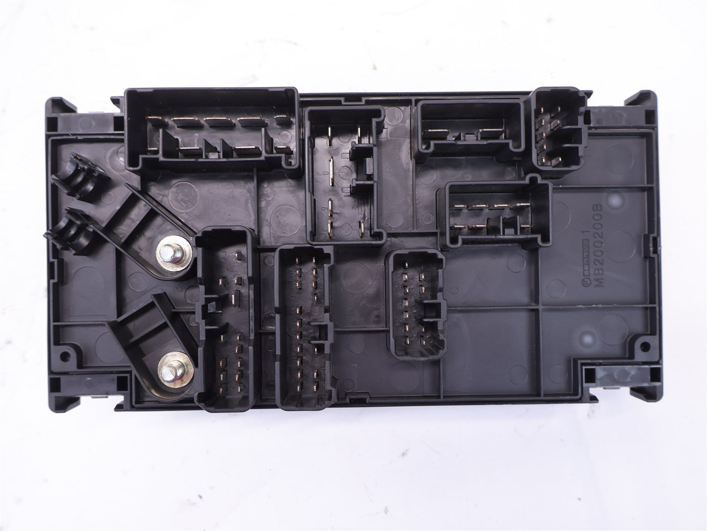 2013-2014 Subaru XV Crosstrek Engine Fuse Block Box Panel 82241FJ050 OEM 13-14