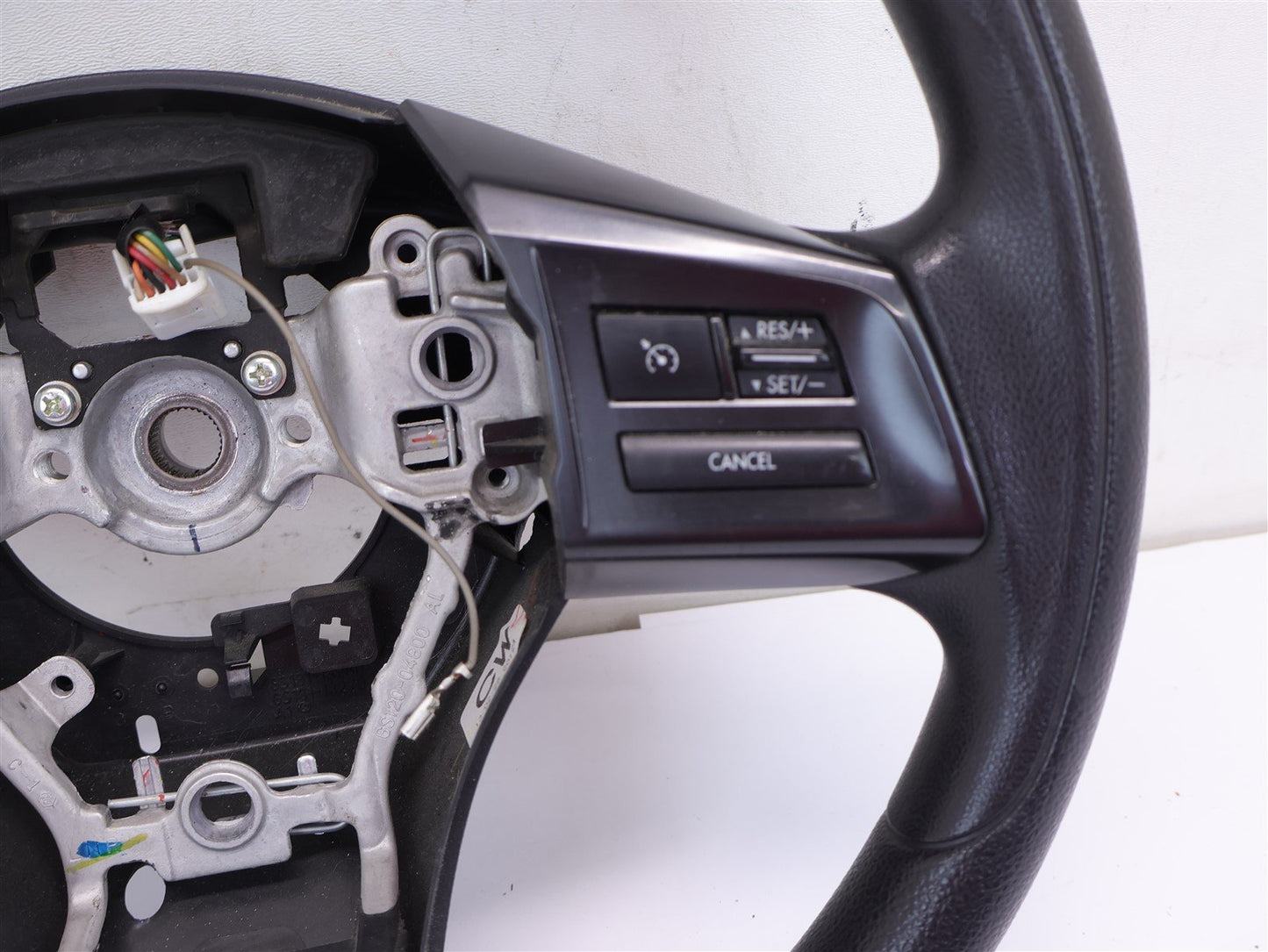 2013 Subaru XV Crosstrek Driver Wheel OEM w/ Switches OEM