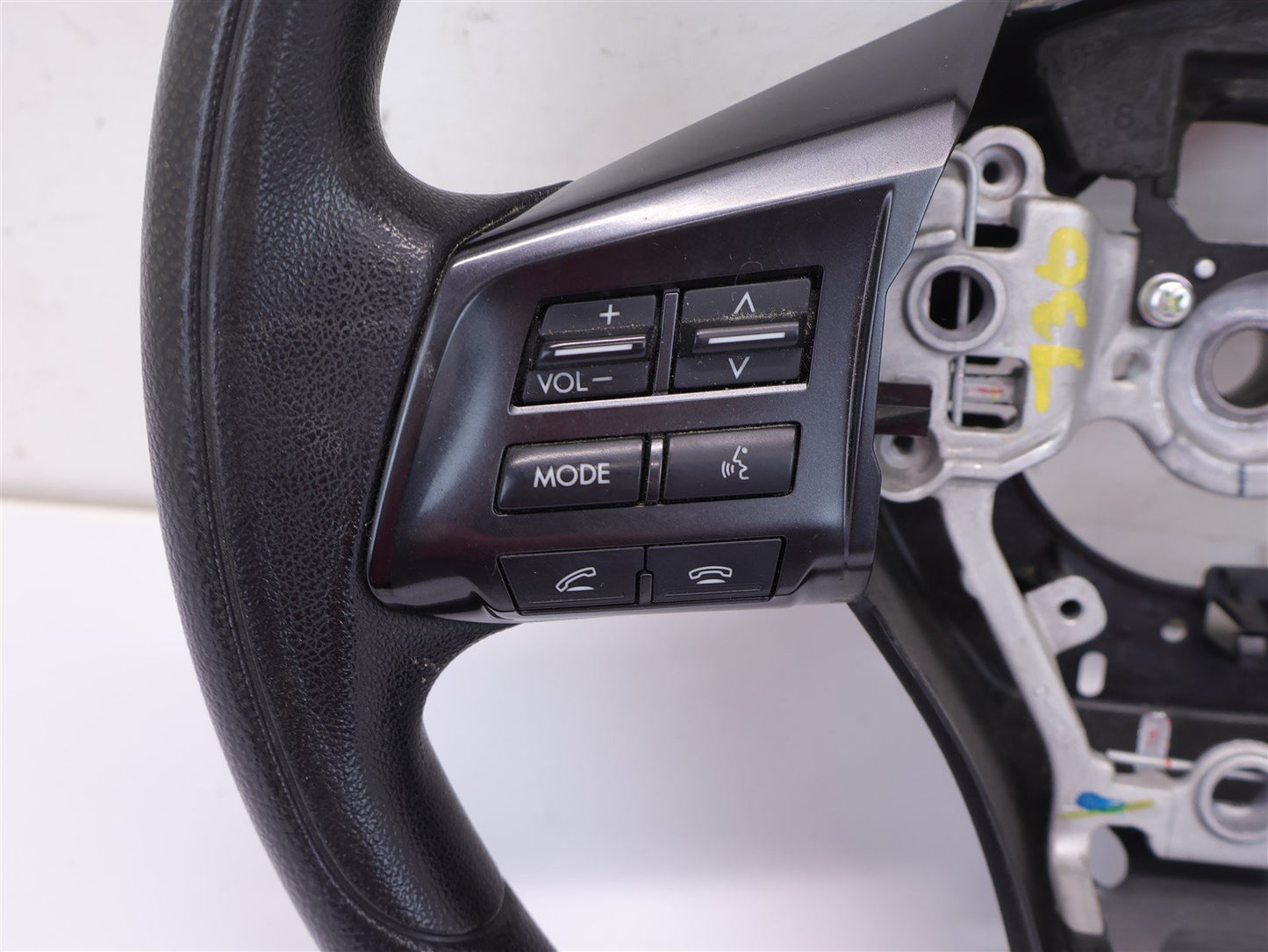 2013 Subaru XV Crosstrek Driver Wheel OEM w/ Switches OEM