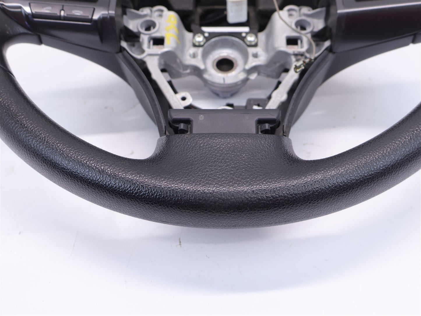 2013 Subaru XV Crosstrek Driver Wheel OEM w/ Switches OEM