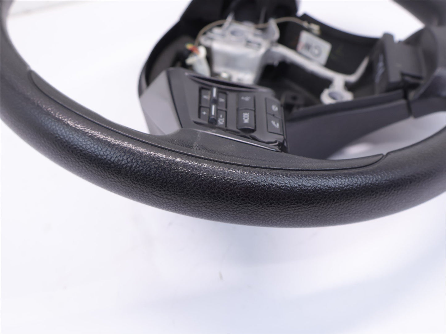 2013 Subaru XV Crosstrek Driver Wheel OEM w/ Switches OEM