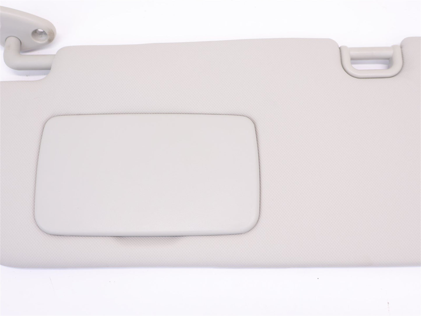 2013-2014 Subaru XV Crosstrek Driver Sun Visor Shade Sunvisor LH Side OEM 13-14