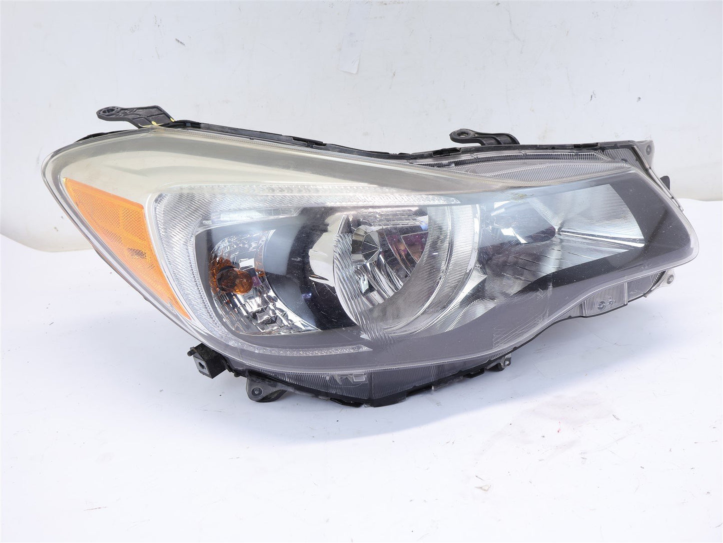 2013-2015 Subaru XV Crosstrek Passenger Headlight Right RH OEM 13-15