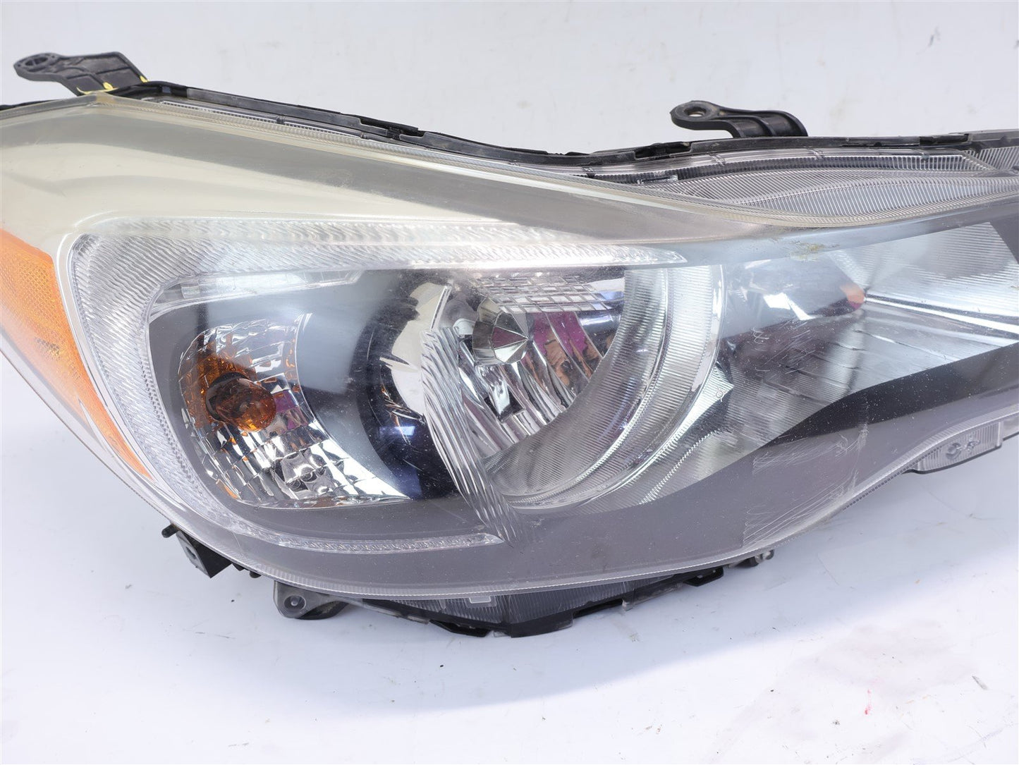 2013-2015 Subaru XV Crosstrek Passenger Headlight Right RH OEM 13-15