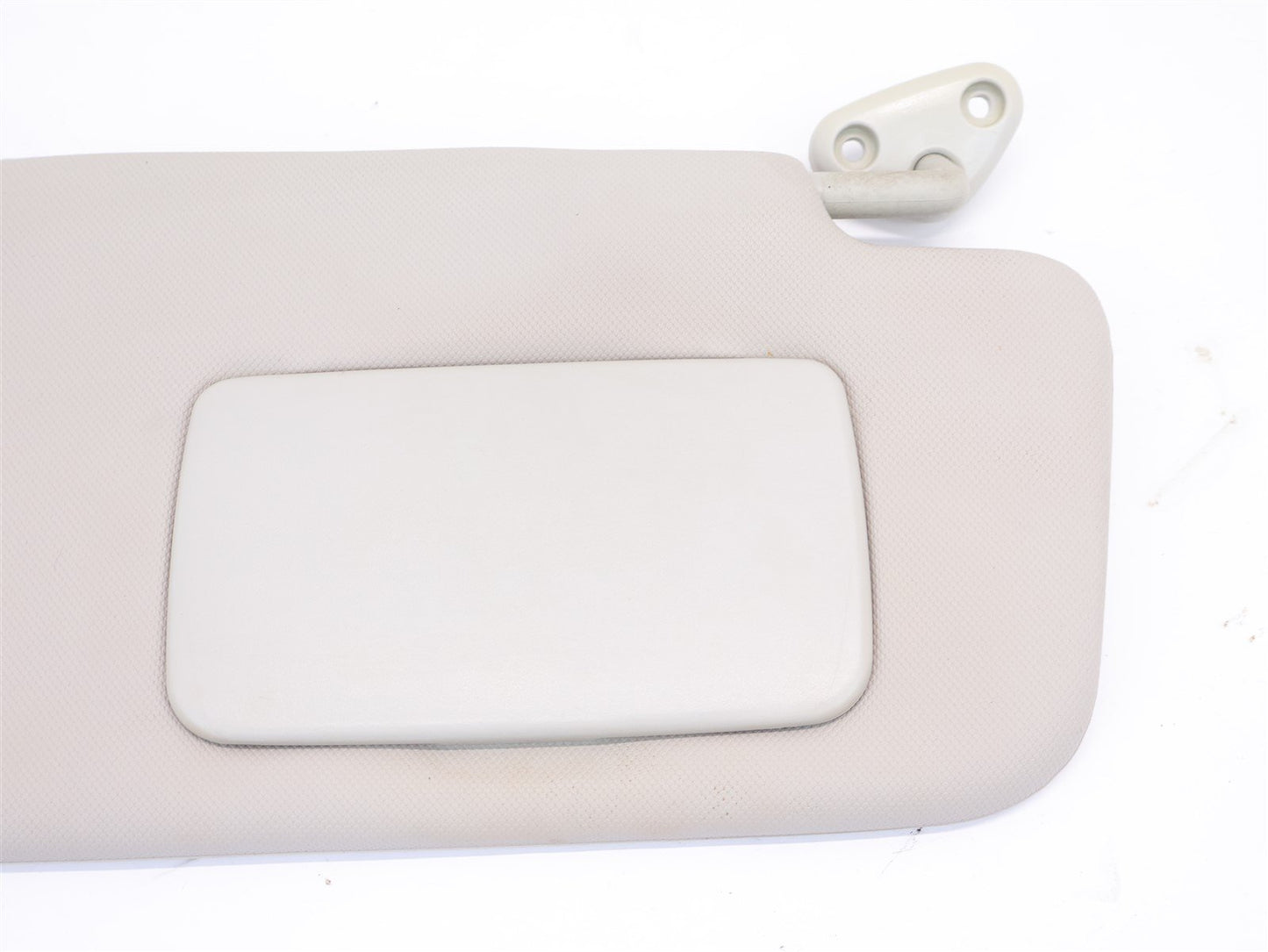 2013-2014 Subaru XV Crosstrek Passenger Sun Visor Shade Sunvisor RH Side OEM