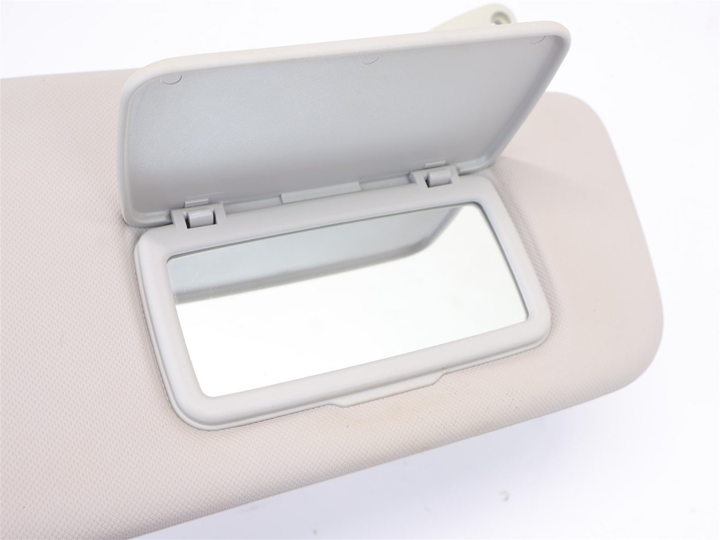 2013-2014 Subaru XV Crosstrek Passenger Sun Visor Shade Sunvisor RH Side OEM