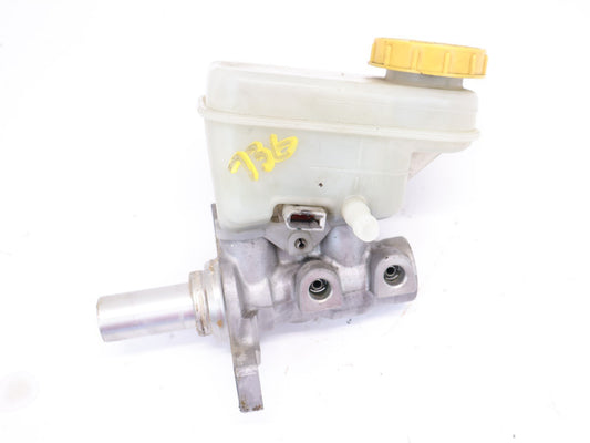 2014 Subaru XV Crosstrek Brake Master Cylinder Manual Trans OEM 13 14 15