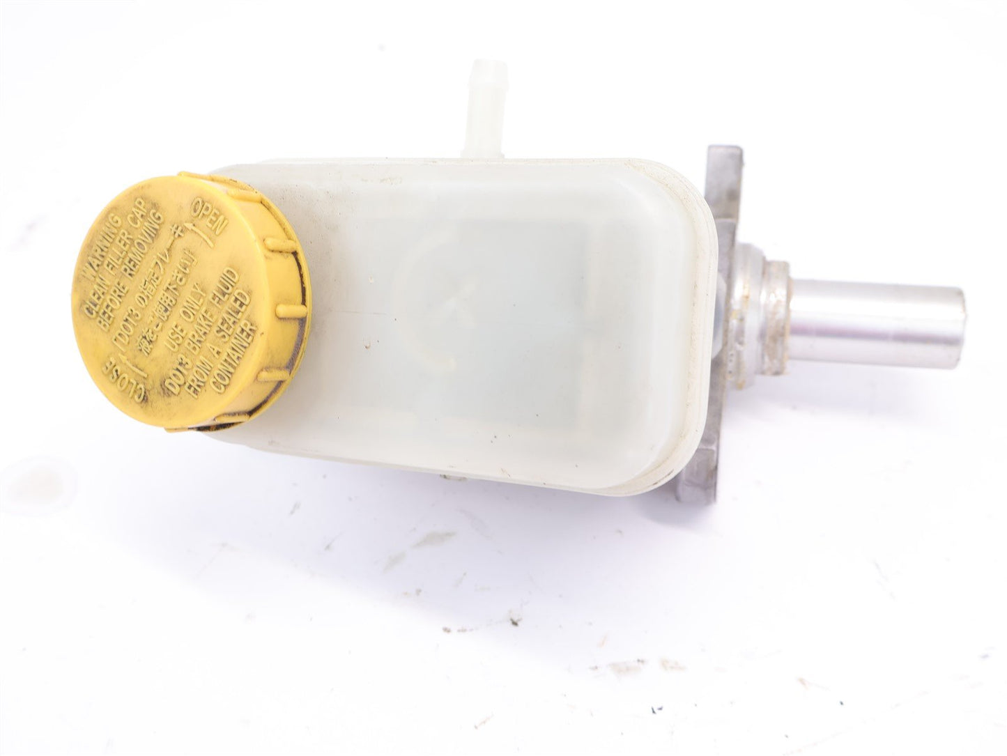 2014 Subaru XV Crosstrek Brake Master Cylinder Manual Trans OEM 13 14 15