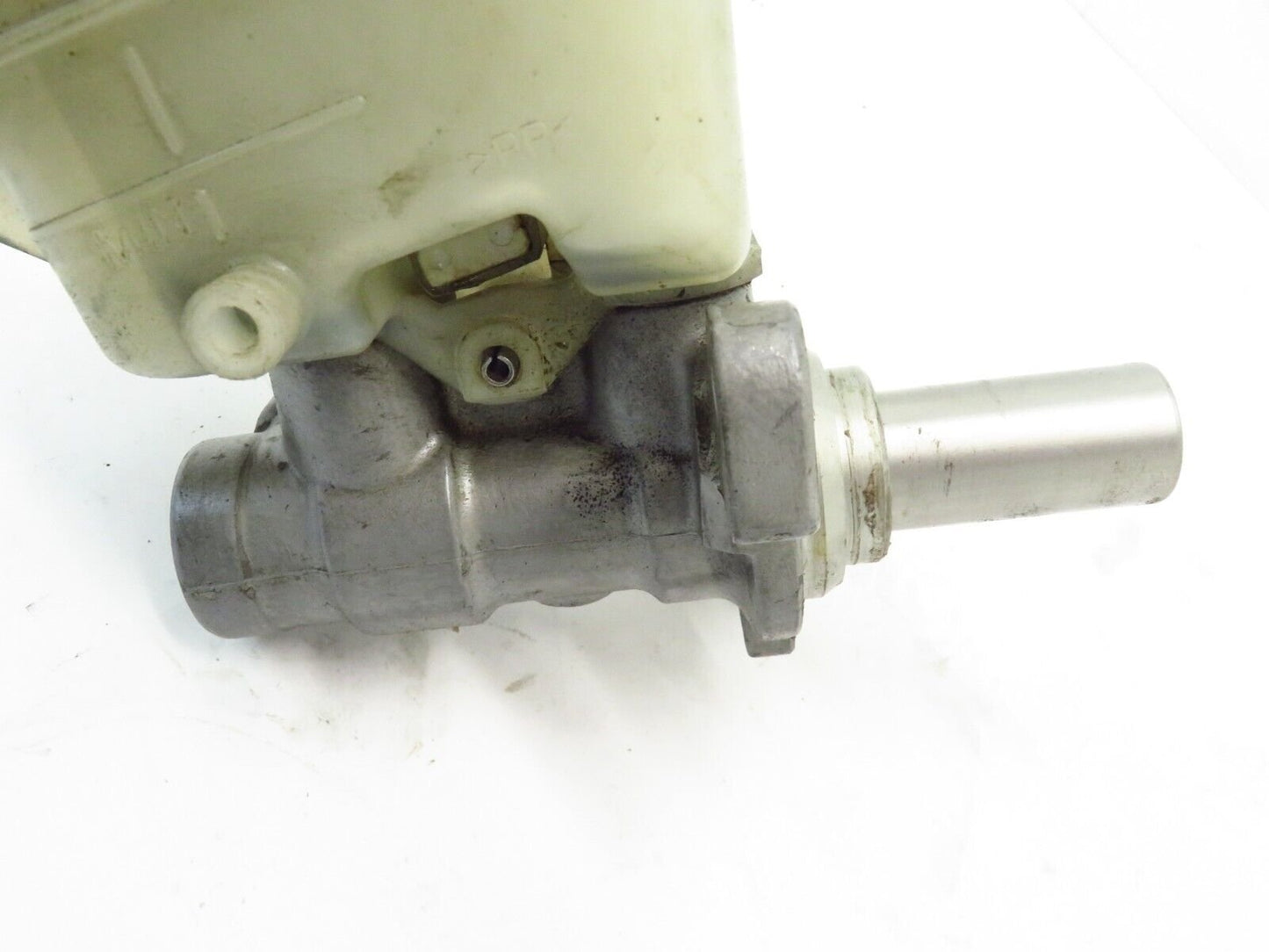 2014 Subaru XV Crosstrek Brake Master Cylinder Manual Trans OEM 13 14 15