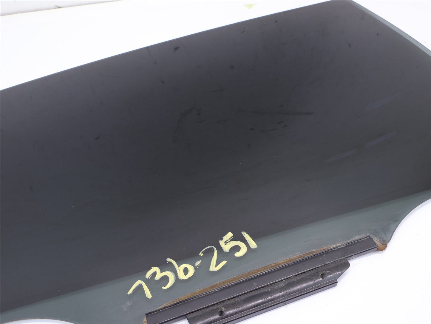 2013-2017 Subaru XV Crosstrek Passenger Rear Door Glass Window RH Right OEM