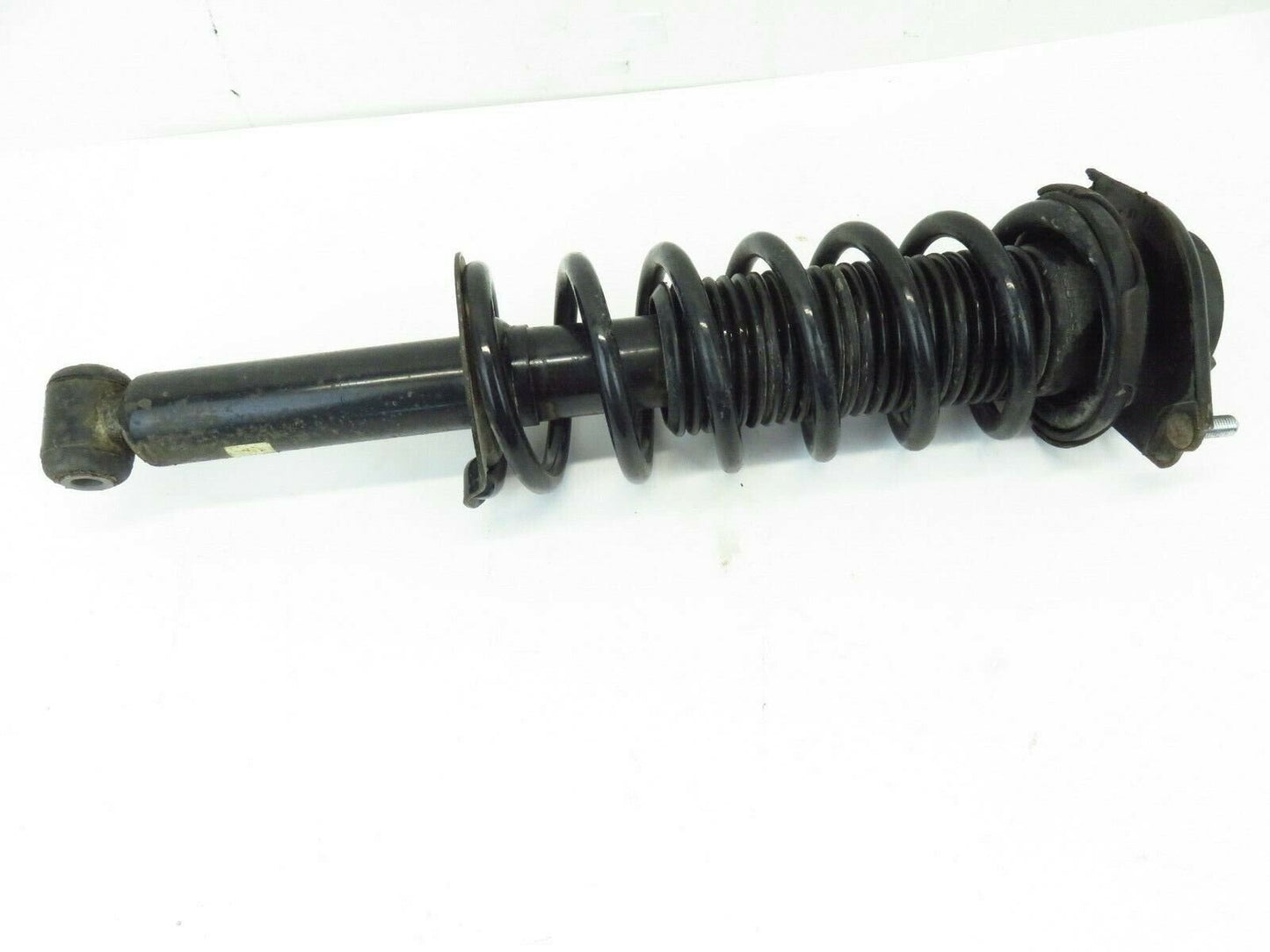 2013-2017 Subaru Crosstrek Rear Strut Spring 20365FJ410 Passenger RH OEM 13-17