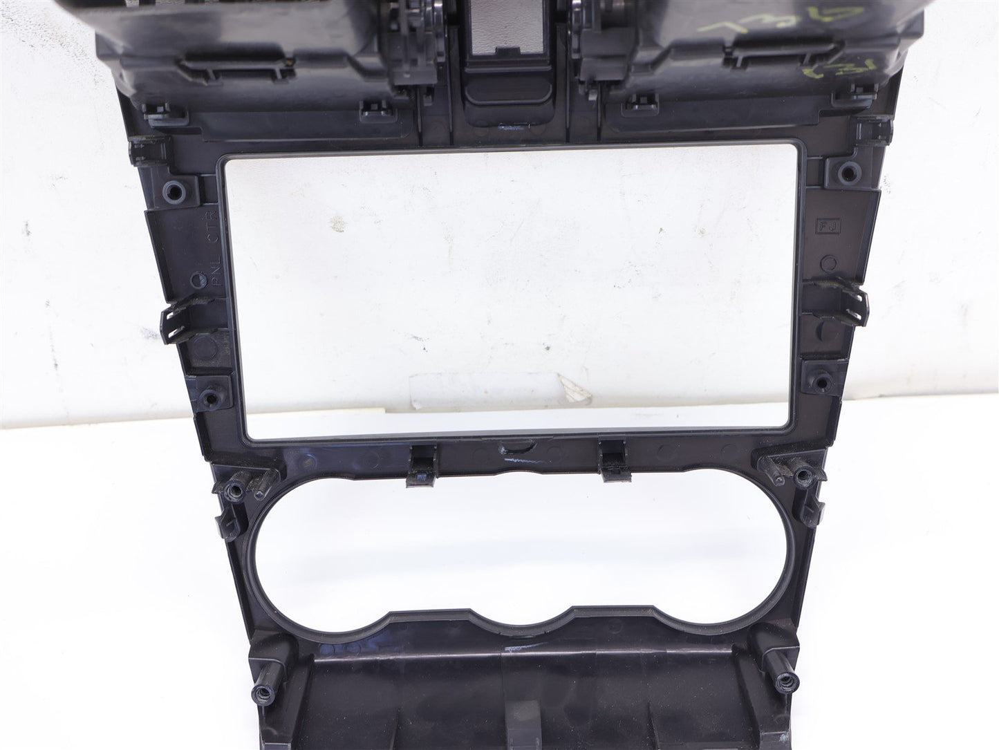 2013-2014 Subaru XV Crosstrek Center Dash Trim Vents Radio Climate Bezel 13-14