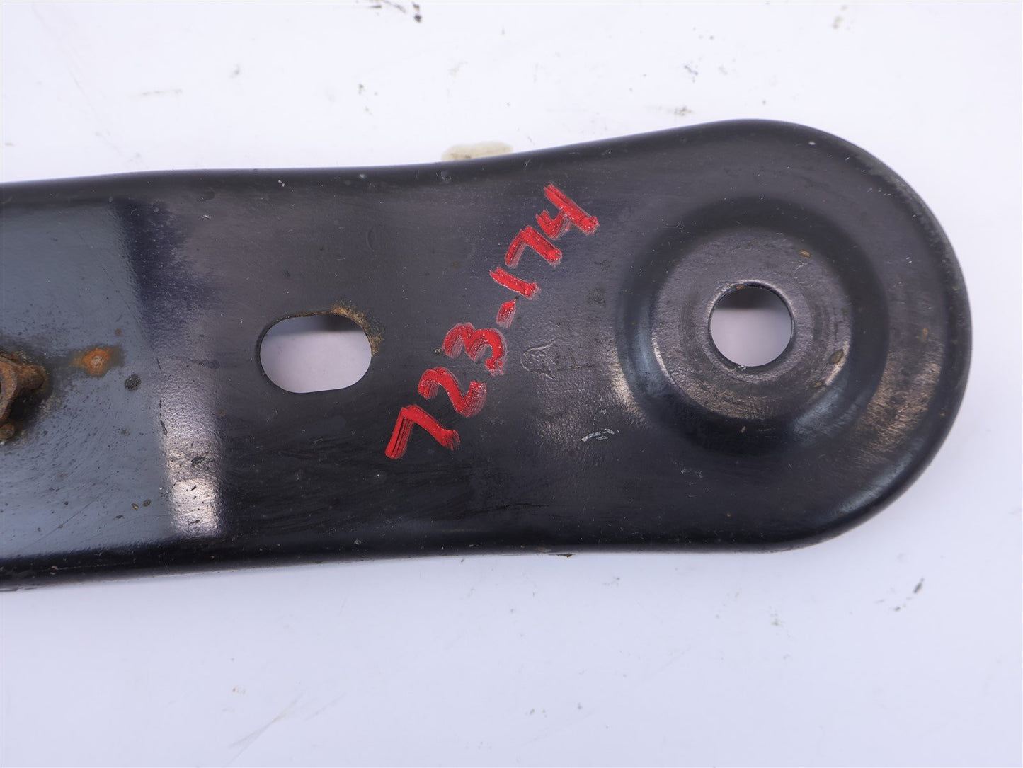 2013 Subaru XV Crosstrek Driver Rear Sub Frame Bracket Support LH OEM 13