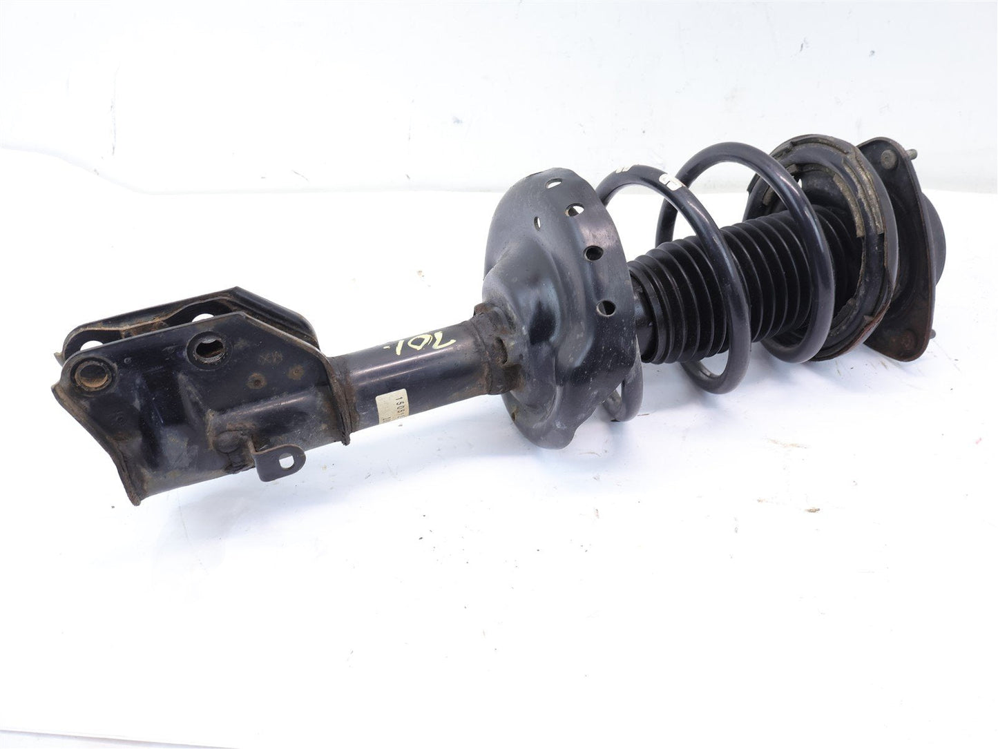 2013-2017 Subaru Crosstrek Front Strut Spring Passenger RH 113k 20310FJ420 13-17