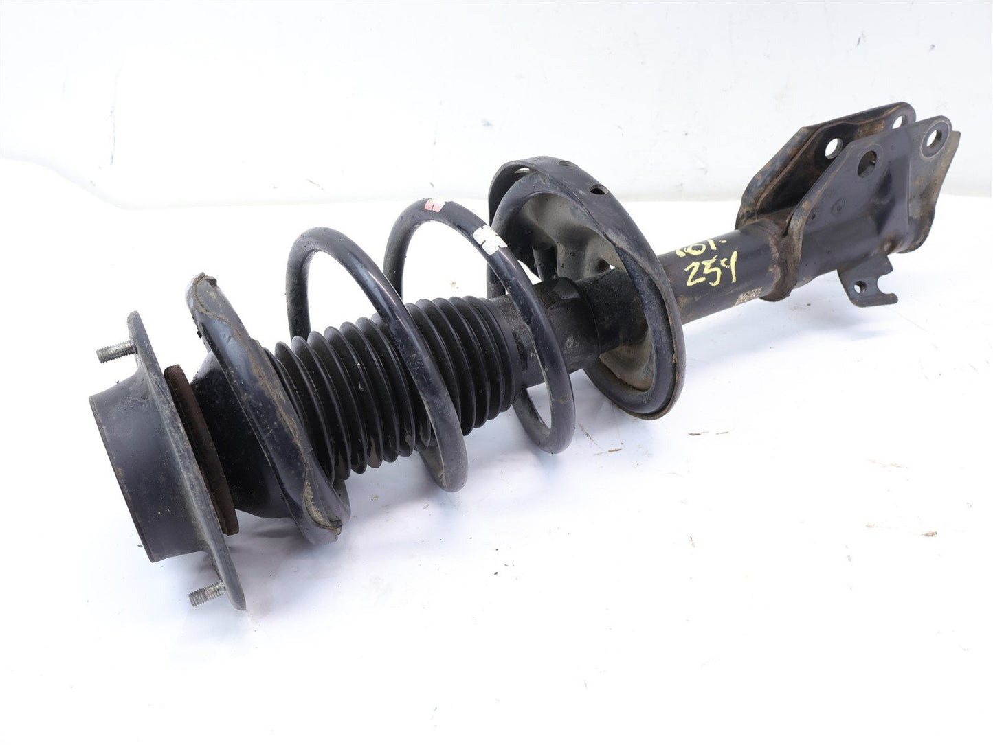 2013-2017 Subaru Crosstrek Front Strut Spring Passenger RH 113k 20310FJ420 13-17