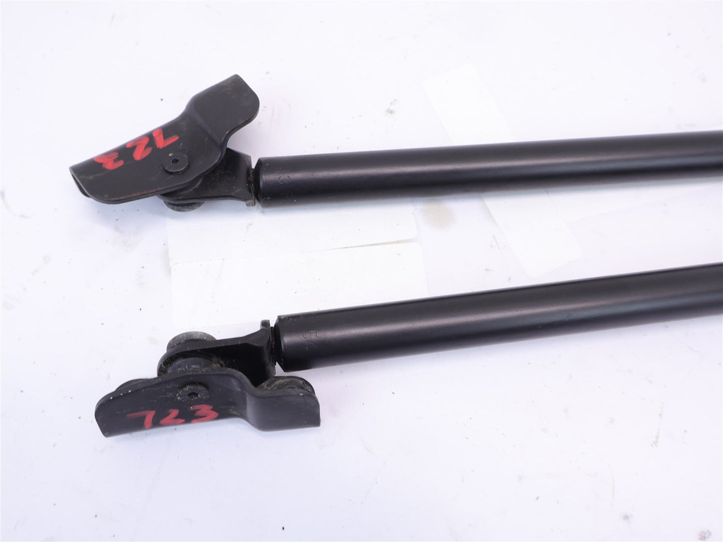 2013-2014 Subaru Crosstrek Hatch Shock Rear Lift Gate Pair Damper Support OEM