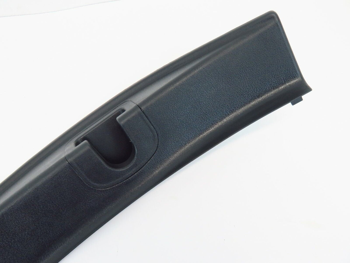 2010 Subaru Legacy Passenger Rear Door Sill Plate Trim RH 94061AJ06A OEM 10-14