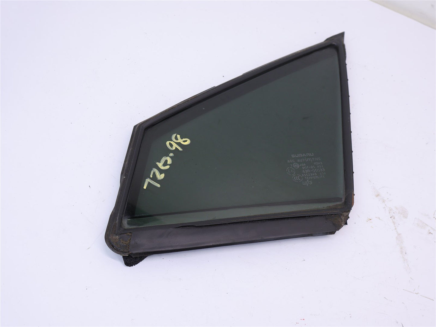 2015-2021 Subaru WRX Driver Front Door Vent Glass Corner LH Left Side OEM