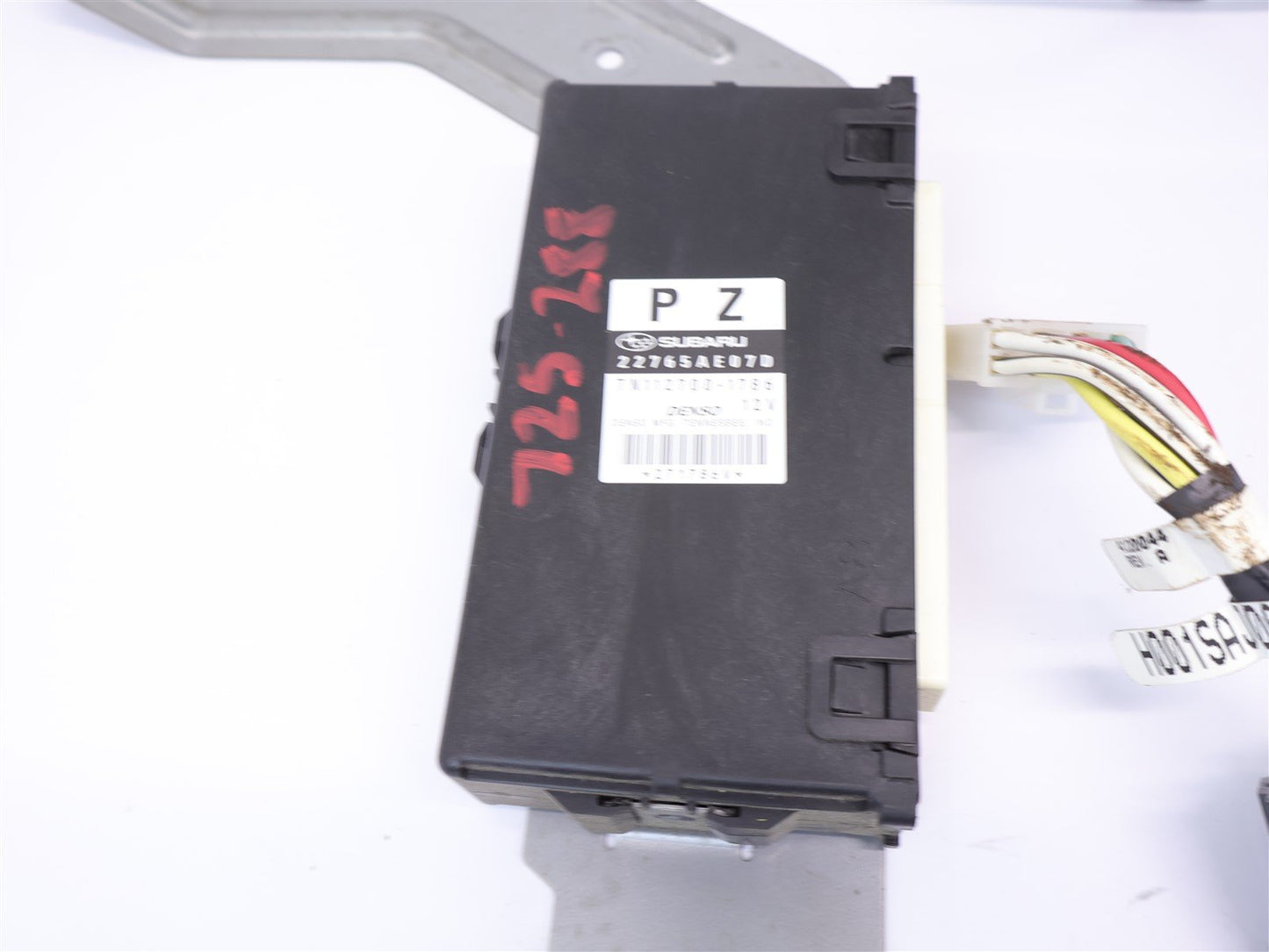 2014 Subaru Outback Immobilizer Set Engine Computer Ignition Keys 85k 2.5L AT 14