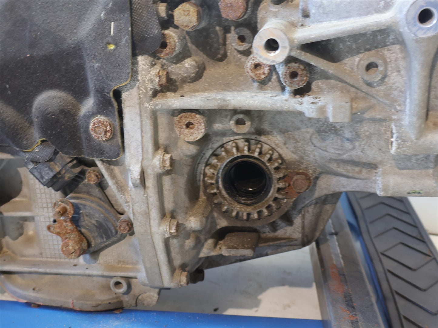 2014 Subaru Outback Automatic Transmission 2.5l Auto CVT w/ Module 122k OEM