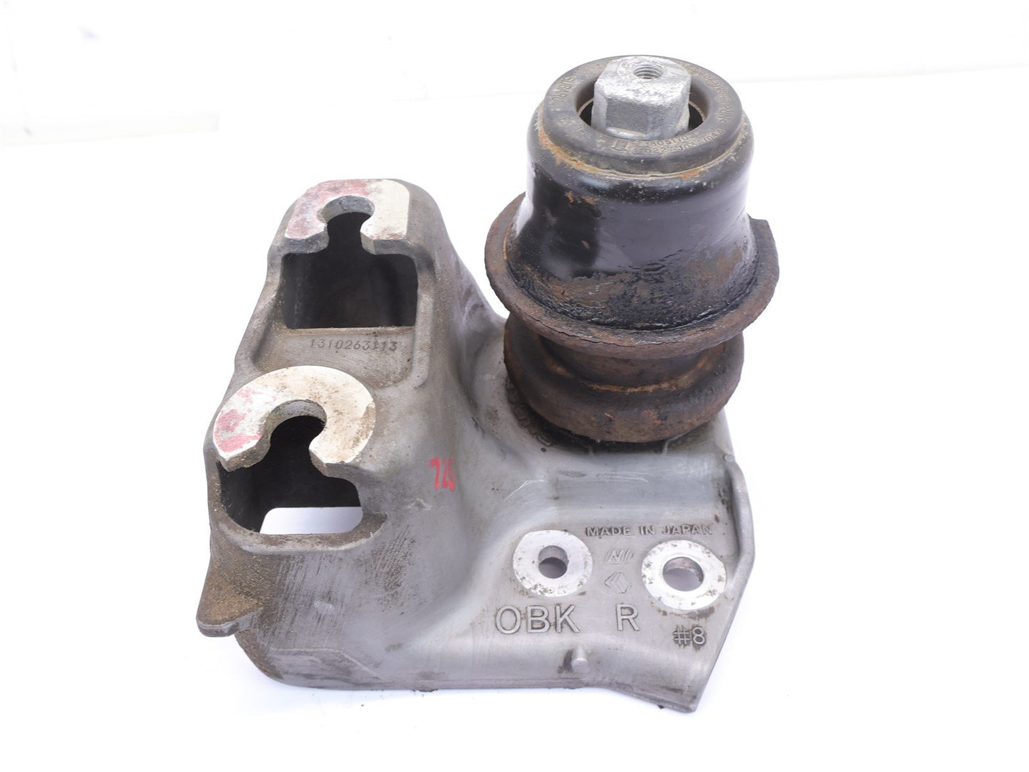 2010-2013 Subaru Outback Passenger Motor Mount Engine Bracket RH Right OEM