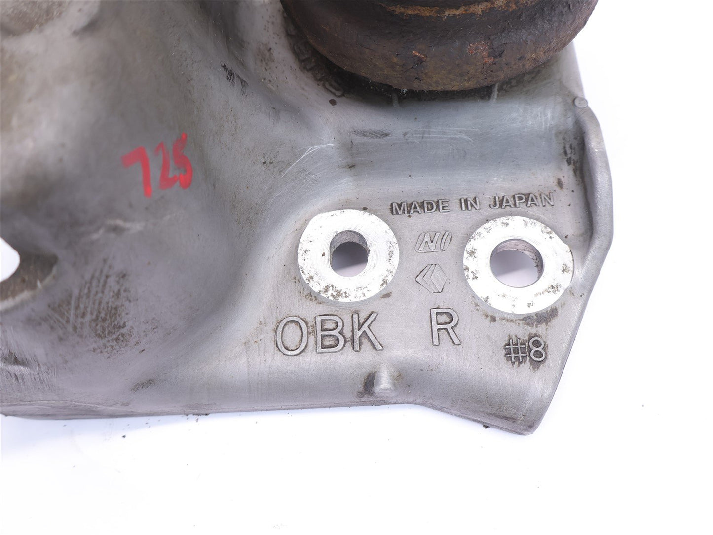 2010-2013 Subaru Outback Passenger Motor Mount Engine Bracket RH Right OEM